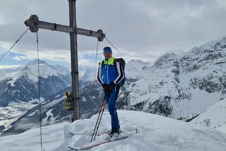 Jochkreuz (2045m) von Telfes