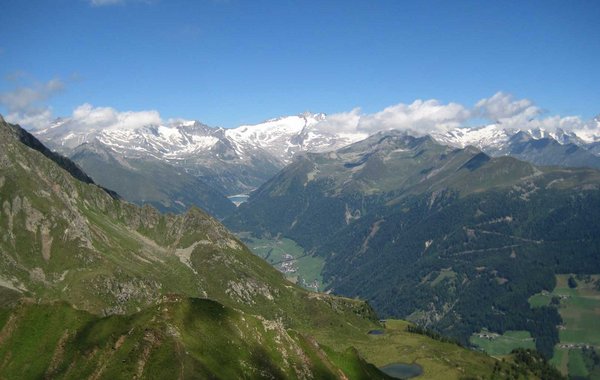 Blick zum Zillertaler Hauptkamm