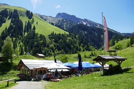 Almdorf Fallerschein & Michl’s Fallerscheinstube von Elmen