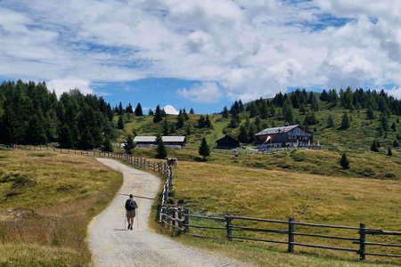 Rundfahrt Starkenfeldhütte-Rastnerhütte vom Pustertal aus