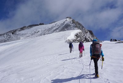 Gut gerüstet auf Hochtouren