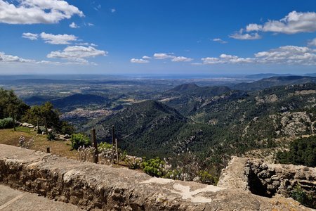 Puig d'Alaró und Castell d'Alaró: Wanderung vom Es Verger bei Alaró