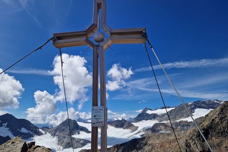 Roter Grat (3099m) über die Nürnberger Hütte