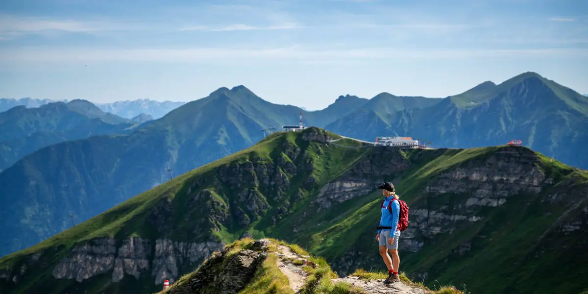 Gipfelwandererer am Gastein Trail