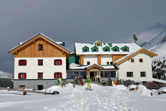 Berghütten in Südtirol: Startpunkt für Skitouren