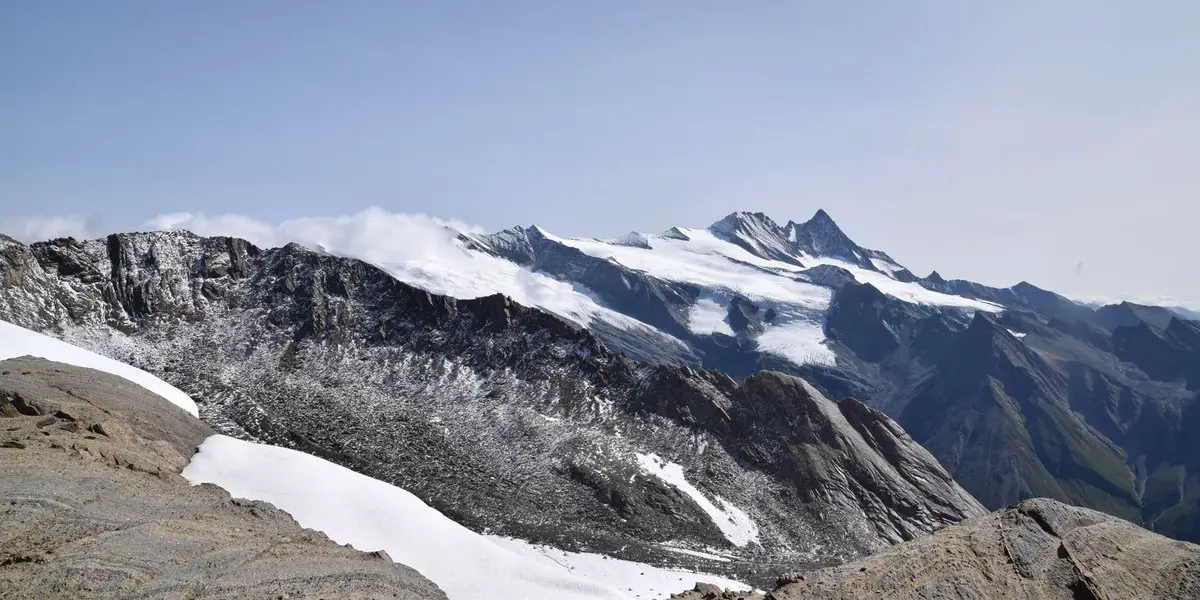 Blick von der Muntanitz zum Großglockner