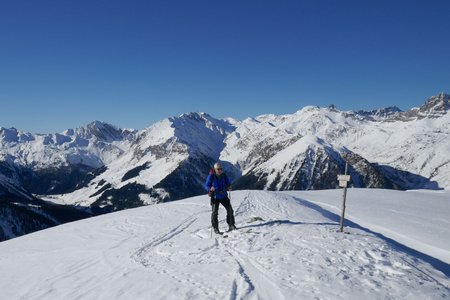 Am Flach (2248m) von Juns