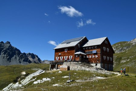 Neue Reichenberger Hütte in der Lasörlinggruppe - Osttirol