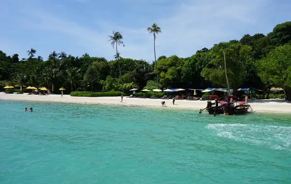 Laem Tong Beach