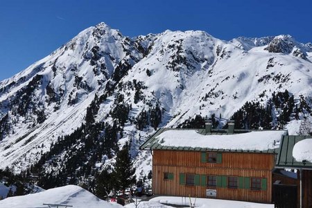 Schweinfurter Hütte, 2028 m - Niederthai