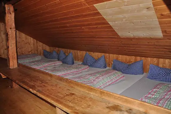 Skitourenunterkünfte am Berg
