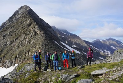 Die richtige Kleidung beim Bergsteigen