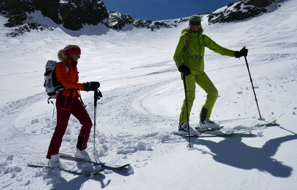 Stubaital in Tirol: Entdecken Sie ein Winterwunderland, wo Wintersport und Naturerlebnis eins werden.