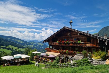 Die Alpen erobern: Tipps für sichere und unvergessliche Bergwanderungen