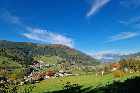 Rundwanderung zu St. Kathrein & Schloss Trautson mit Hängebrücke