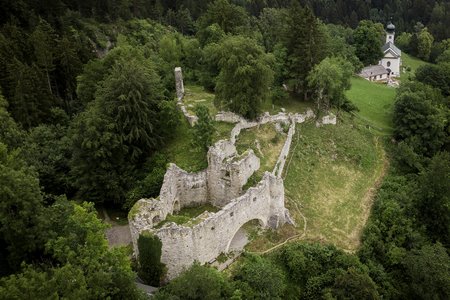 Schlussruine Thaur in Tirol