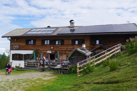 Enzianhütte Zirog vom Brenner Ort - Rundtour