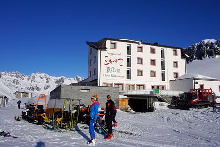 Bielerhöhe & Berggasthof Piz Buin (2042 m) – Skitour von Wirl
