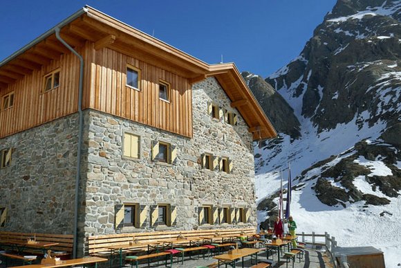Berghütten in Tirol: Dein Skitouren-Paradies