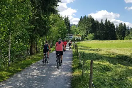 Eine Radtour mit dem Gravel E-Bike - So wird der Urlaub zum Abenteuer