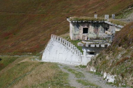 Brenner-Grenzkamm mit Auffahrt durch das Fradertal