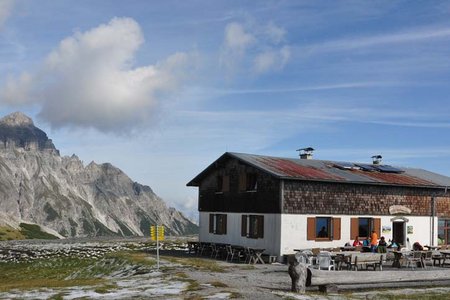 Blaser Hütte (2176 m) von Trins