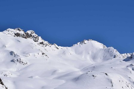 Schwarzseespitze (2988 m) von der Timmelsbrücke