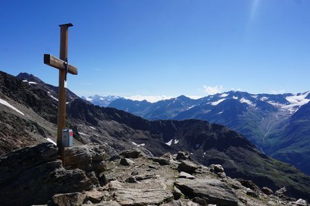 Urkundholm (3113m) von der Bergstation Wildes Mannle