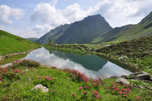 Osttirols verborgene Seen: Pfade ins Naturparadies