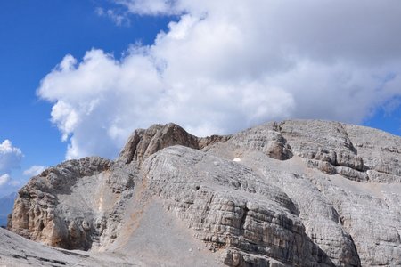 Lavarella (3055 m) von der Capanna Alpina