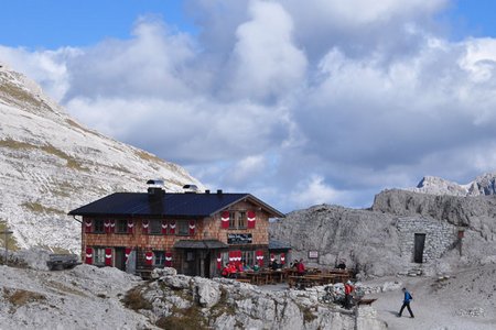 Büllele-Joch (2528 m) Hütte von Sexten