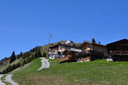 Bernhardseck Hütte (1812 m) von Elbigenalp