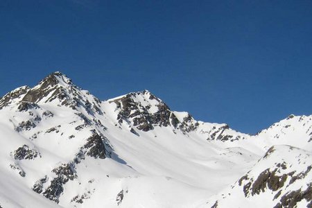 Kraspesspitze (2954 m) vom Weiler Haggen