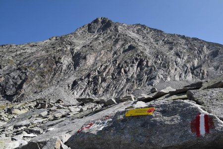 Säuleck (3086 m) vom Parkplatz Dösner Tal