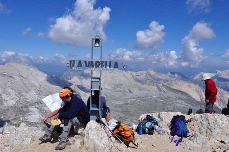 Lavarella - Überschreitung (3055 m) von der Lavarellahütte