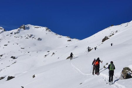 Schartenkogel (2855 m) von der Schweinfurter Hütte