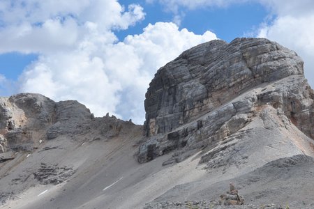 Conturinesspitze (3064 m) von der Capanna Alpina
