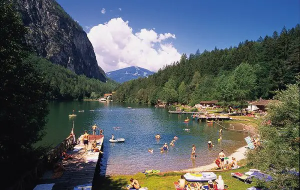 Schwimmen in Osttirol: Erlebnis & Entspannen