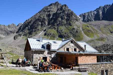 Winnebachseehütte, 2362 m - Gries/Sulztal