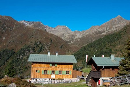 Schweinfurter Hütte (2034 m) von Niederthai