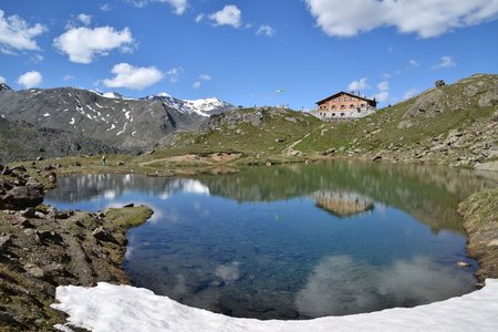 Marteller Hütte (2610 m) von Hintermartell