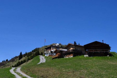 Bernhardseck Hütte (1812 m) von Bach