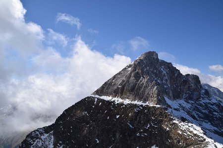 Weißwand (3016 m) von der italienischen Tribulaunhütte