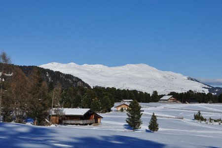 Winterrundwanderweg Rinderplatz Hütte & Mair in Plun Hütte