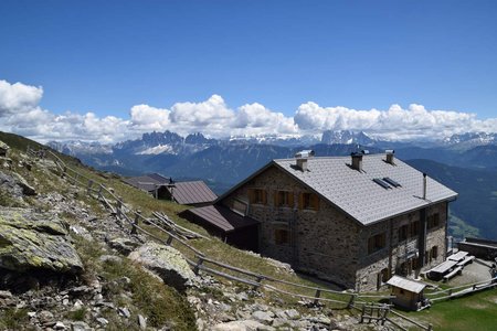 Radlsee Hütte, 2284 m - Sarntaler Alpen