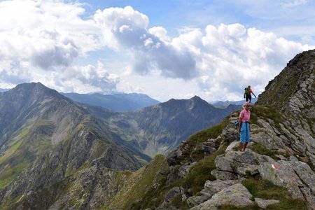 Hochplattspitze (2546m) von Schluppes