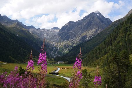 Lüsens und Praxmar Tour von Gries