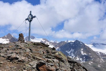 Mittlere Guslarspitze (3128 m) vom Hochjochhospiz