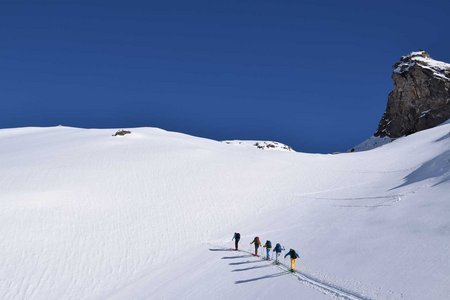 Türmljoch & Happ-Vorgipfel (3061 m) von der Essener-Rostocker-Hütte