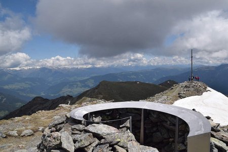 Königsanger (2436 m) vom Parkplatz Kühhof